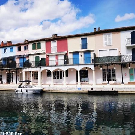 Charming Apartment Overlooking The Lake City Grimaud Esterno foto