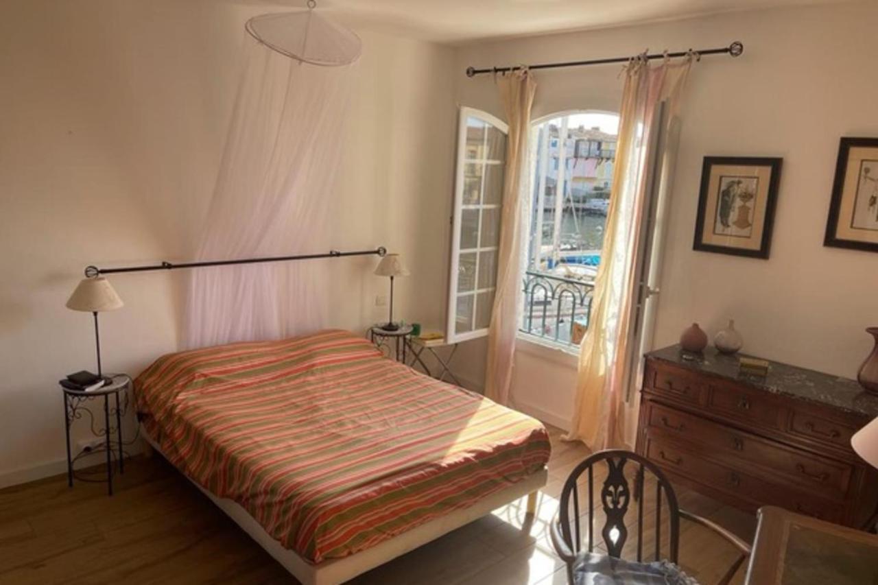 Charming Apartment Overlooking The Lake City Grimaud Esterno foto